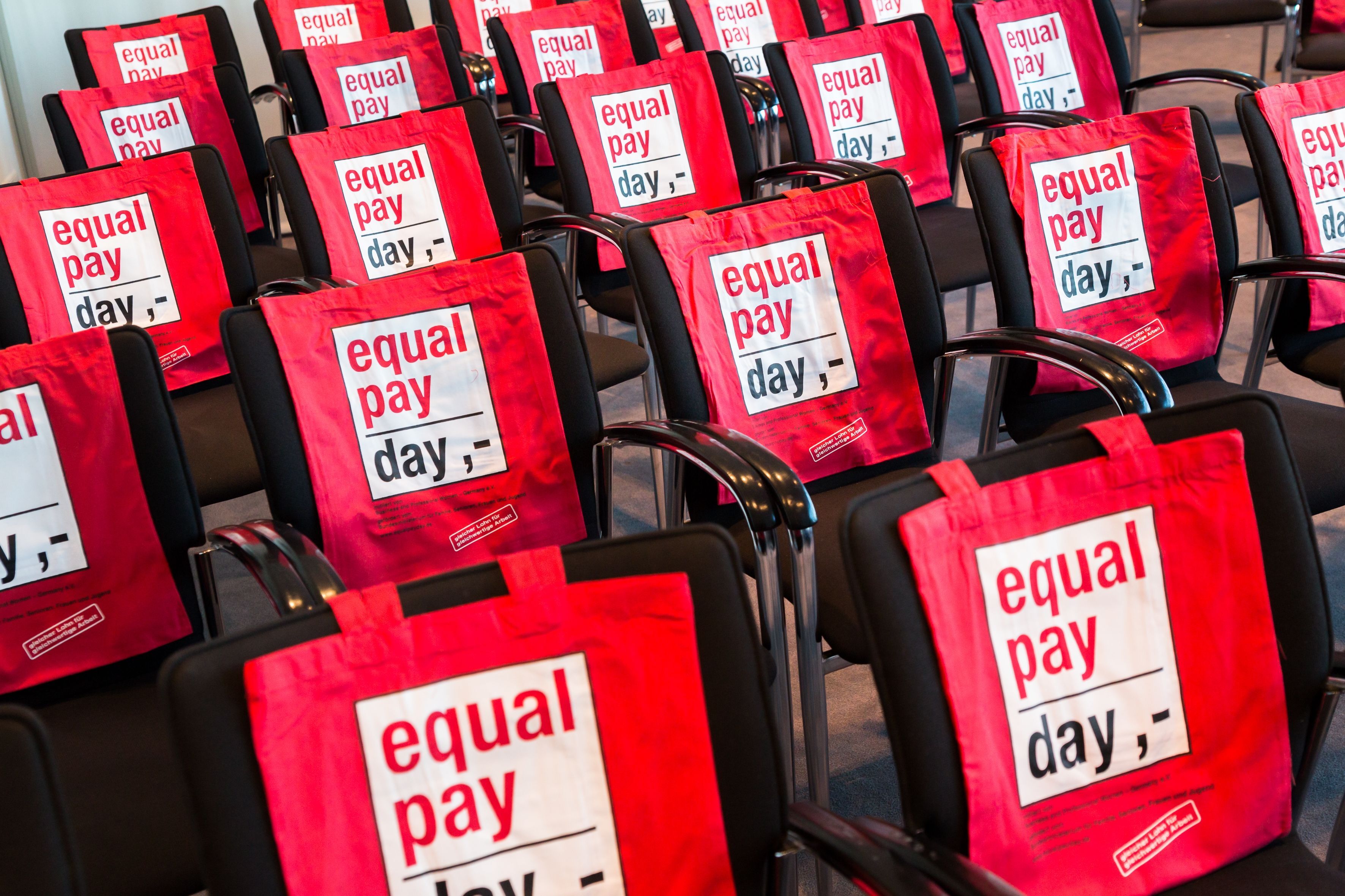 Equal Pay Day - CONFERENCE INTERACTIVE